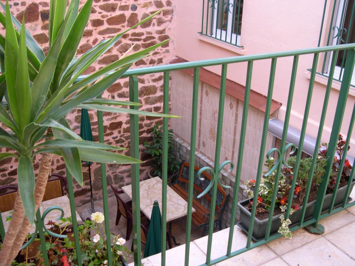 Hotel L'Ostalou Issoire Exterior foto